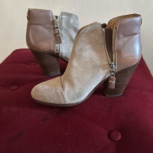 Suede and leather boots